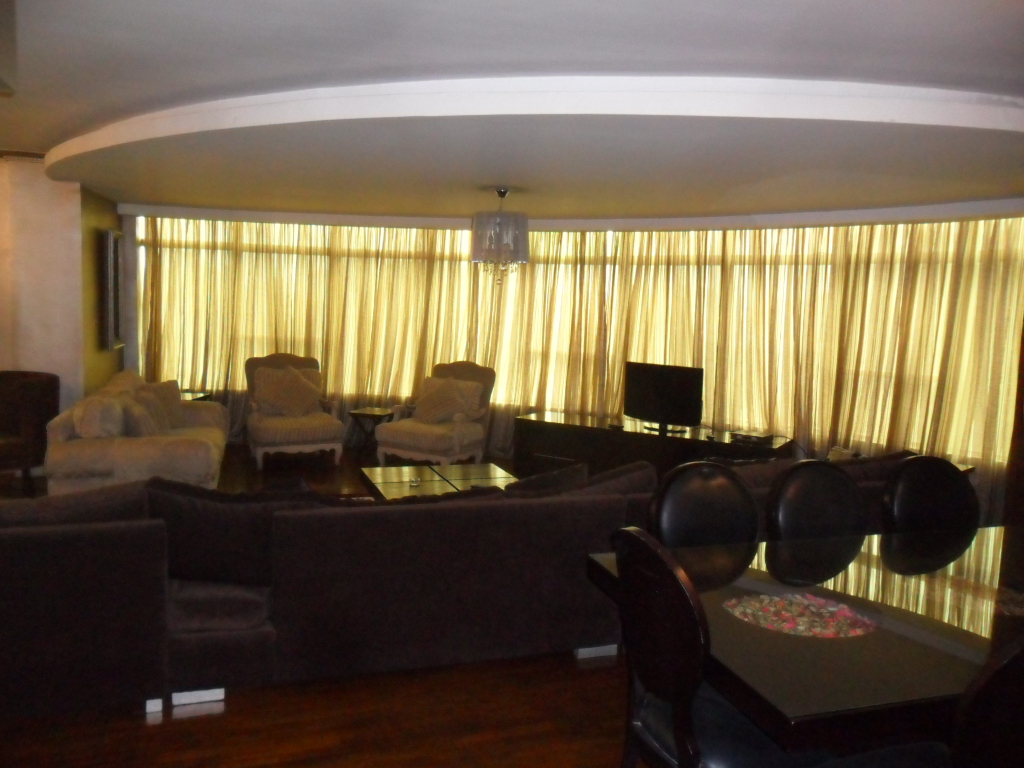 شقة مفروشة فى شارع مصدق الدقى