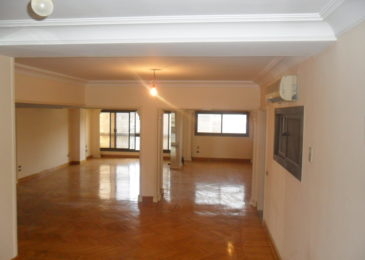 شقة للبيع بالمهندسين ميدان سفنكس دبل فيس