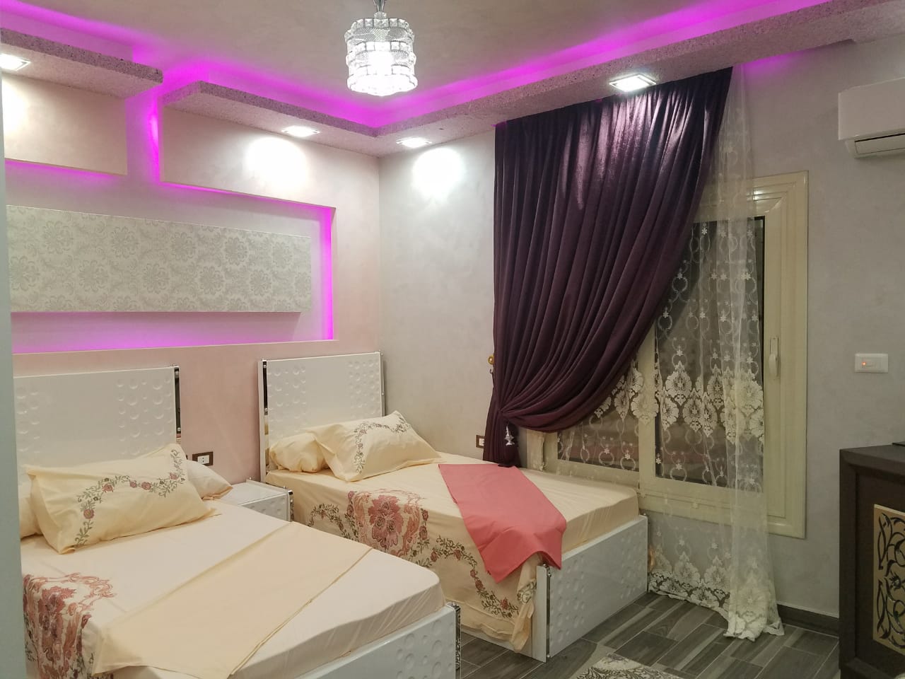شقة مفروشة فندقية قرب جامعة الدول الرئيسى