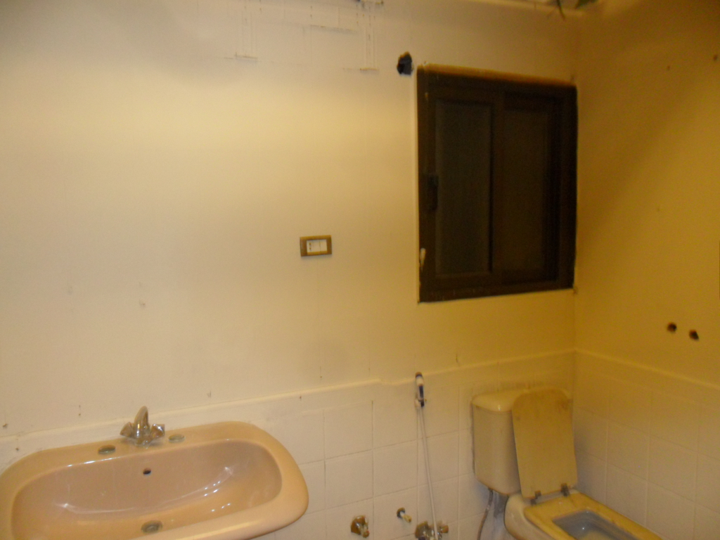 شقة للبيع فى المهندسين شارع البطل أحمد عبد العزيز