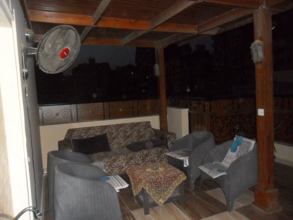 شقة فندقية فى المهندسين محى الدين أبو العز للإيجار
