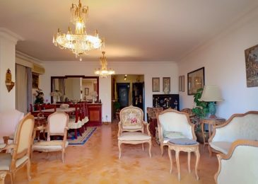 شقة مميزة للبيع فى المهندسين شارع شهاب الرئيسى هاى لوكس