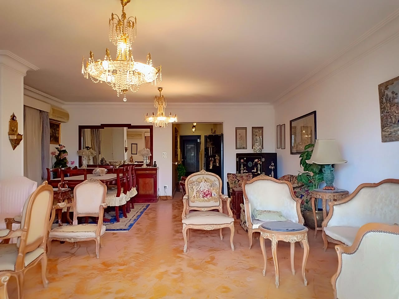 شقة للبيع فى المهندسين شارع شهاب هاى لوكس موقع عقار لى