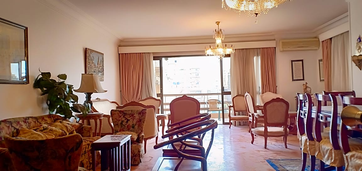 شقة للبيع فى المهندسين شارع شهاب هاى لوكس موقع عقار لى