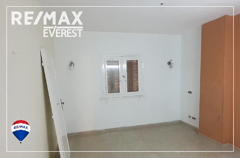 شقة أو مكتب للإيجار بالدقى 100م قانون جديد ب5200 أول سكن موقع زل zilll (2)