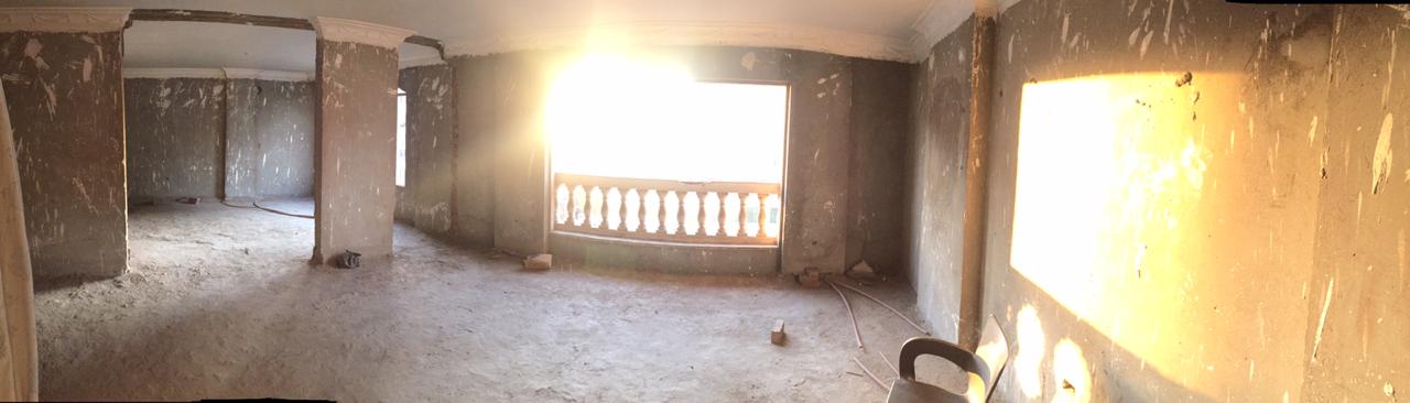 شقة للبيع فى الدقى 150م موقع مميز جدا نصف تشطيب موقع عقار لى