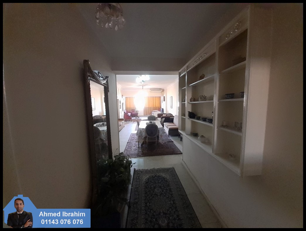 شقة للبيع شارع النيل 140م فى الدقى شركة الحبشى للتسويق العقارى موقع عقار لى aqarly