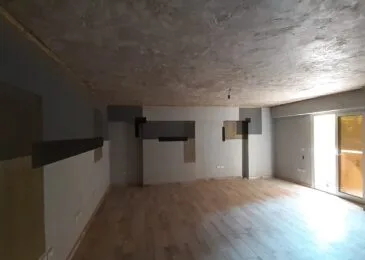 شقة للبيع فى الدقي مصدق الرئيسي 285م عمارة جديدة للسكن أو الاستثمار