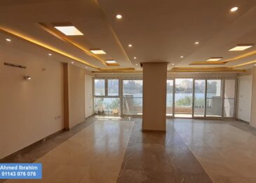 شقة للبيع فى المنيل على النيل مباشرة 244م