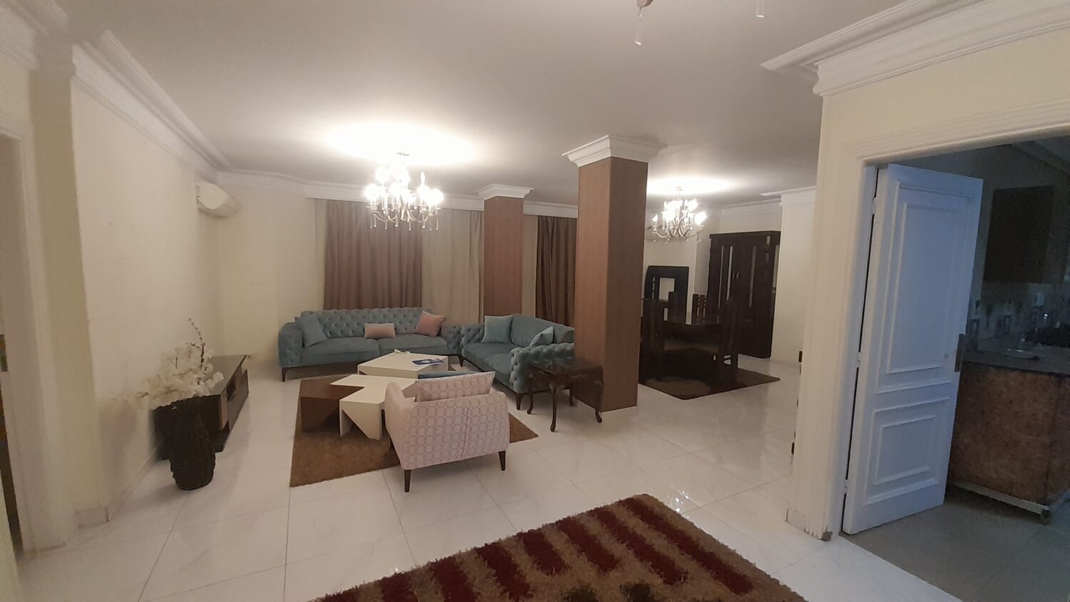 شقق للبيع 260م قرب نادى الصيد وشارع مصدق فى المهندسين و الدقى بسعر لقطة شركة الحبشى للتسويق العقارى