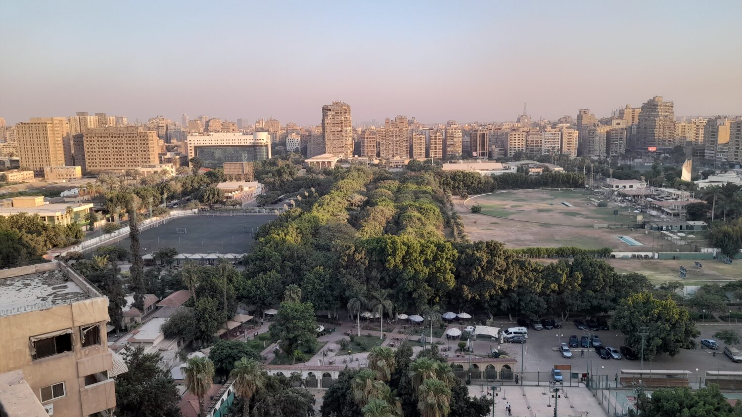 شقة للبيع فى المهندسين 220م غير مجروحة فيو فيو بانورامى نادى الصيد