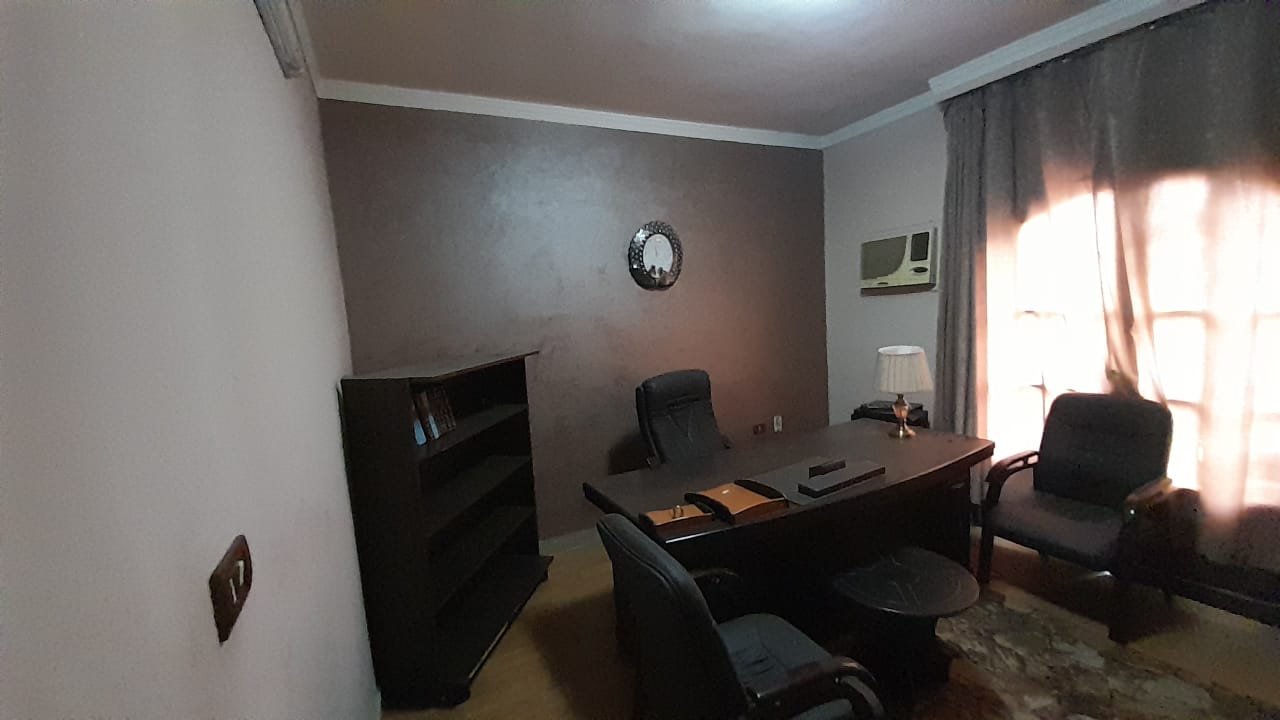 شقة مفروشة للايجار فى المهندسين 180م بالتكييفات قرب المترو
