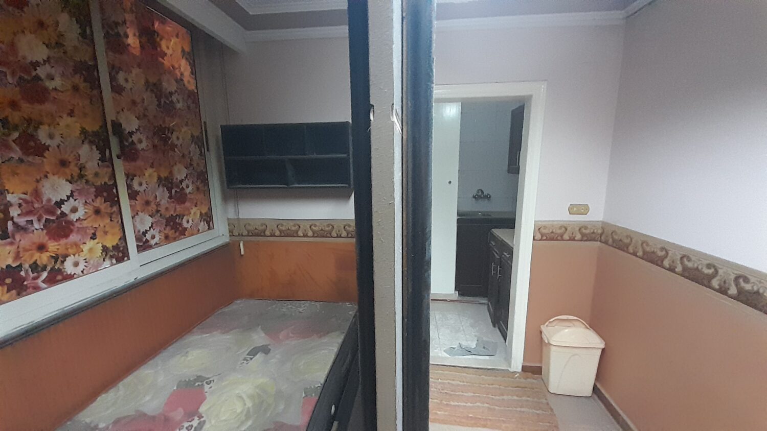 عيادة للايجار فى المهندسين 80م مفروشة ومكيفة بالكامل قرب عرابى الرئيسى