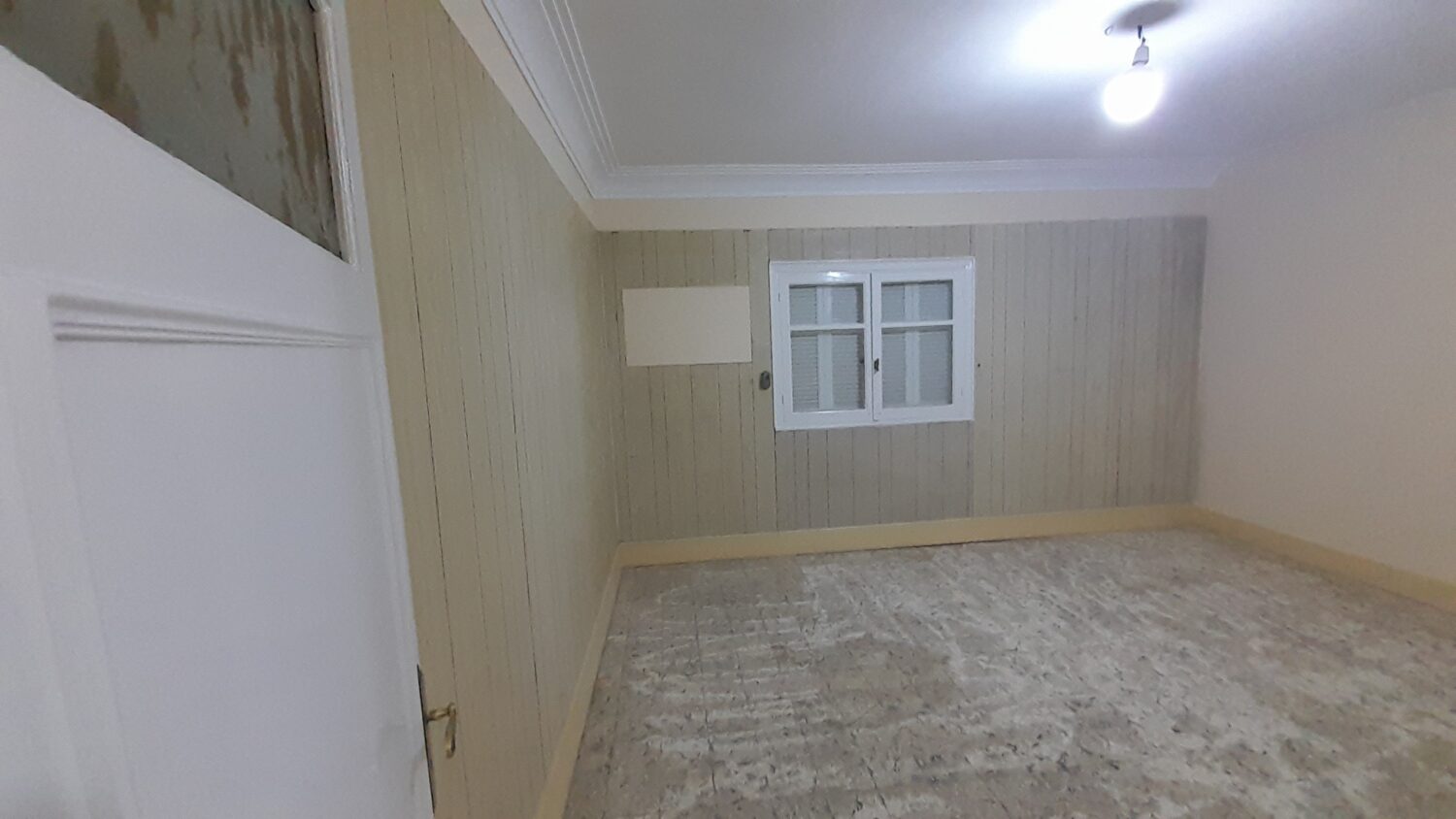 شقة للايجار سكنى او مكتب 300م تفرعات عرابى لا تحتاج مصاريف