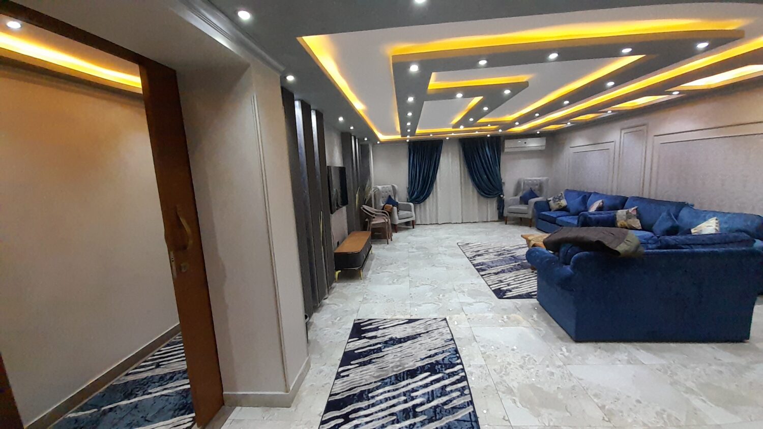 شقة مفروشة للايجار فى شارع شهاب 250م فرش جديد فندقية