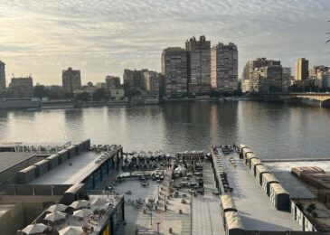 شقة فندقية للايجار على النيل 150م فرش فندقى فيو مباشر