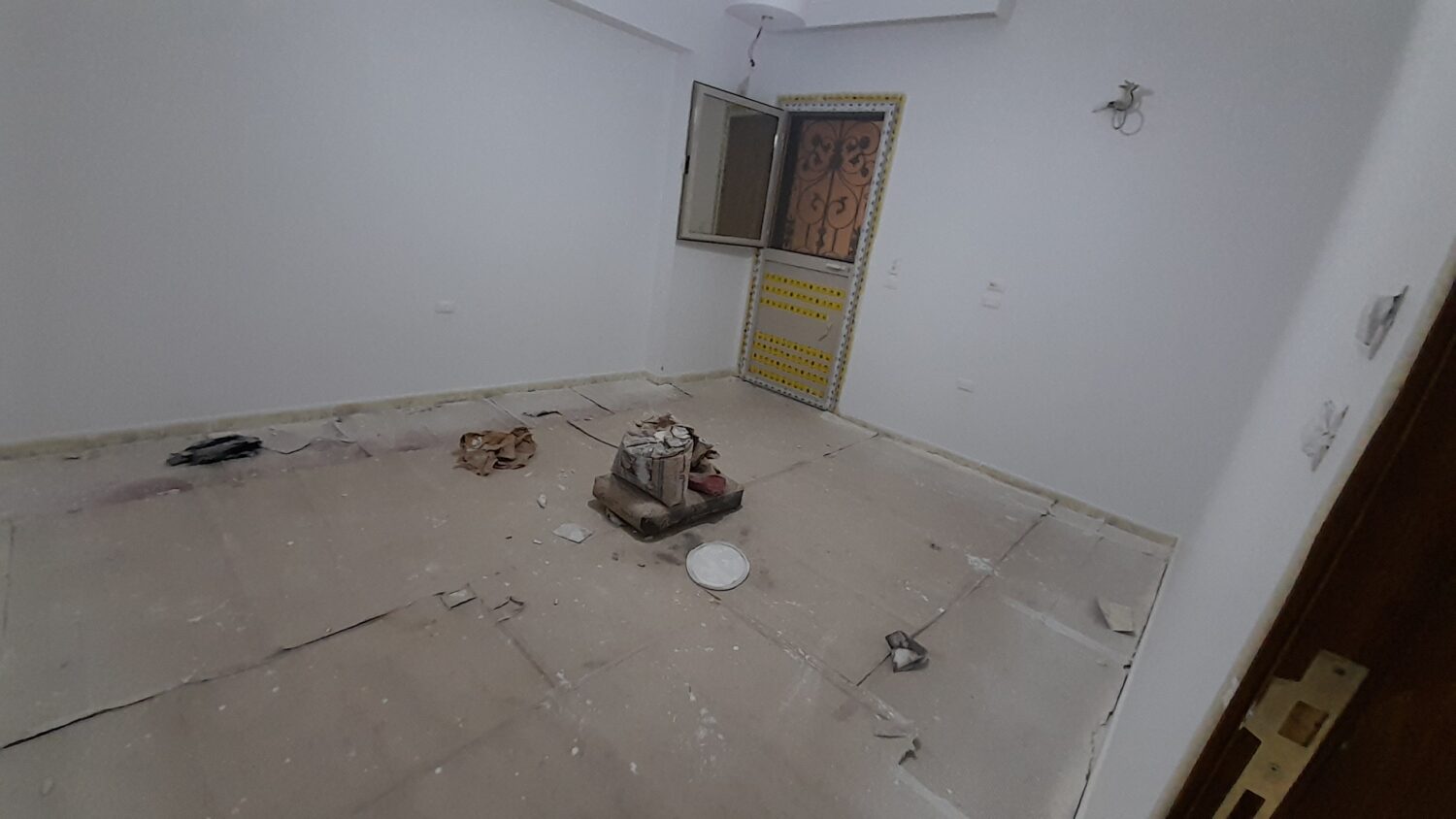 شقة للبيع فى الدقى شارع رئيسى 190م مبانى 2022 بحصة جراج