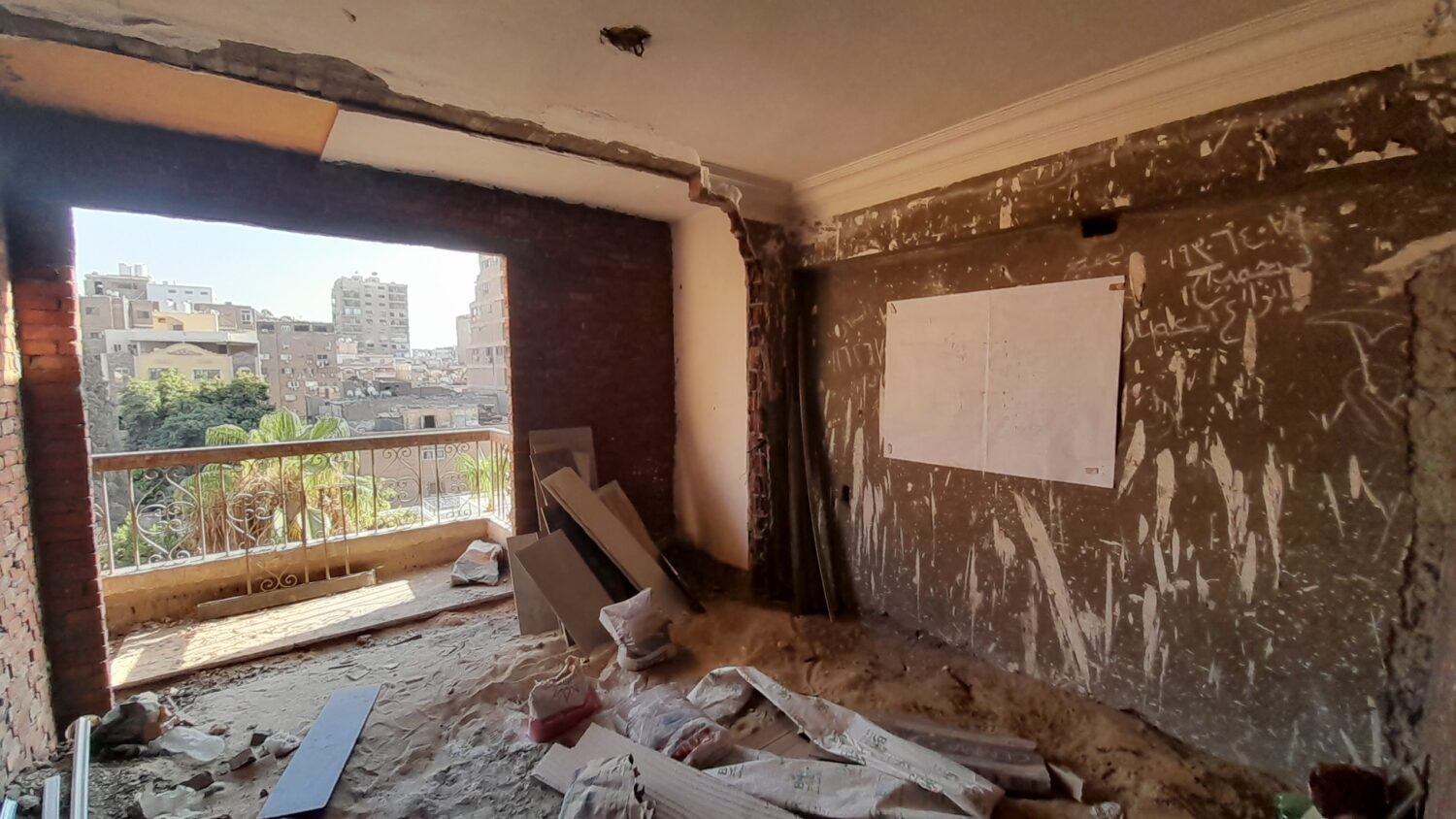 شقة للبيع في الدقى 170م ترى النيل برج حديث