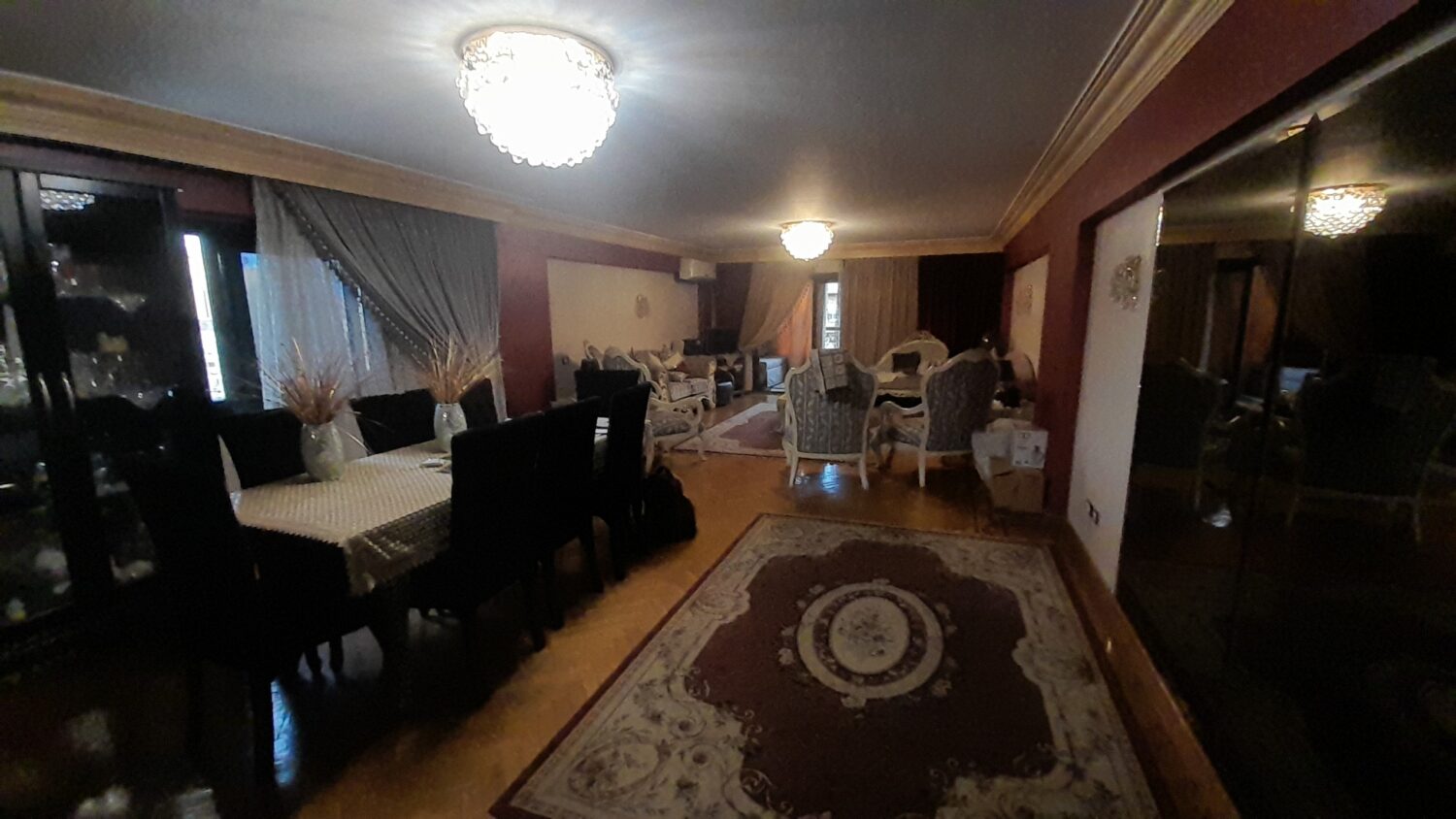 شقة للبيع في المهندسين 265م خطوات من جامعة الدول العربية فيو مساحات خضراء .