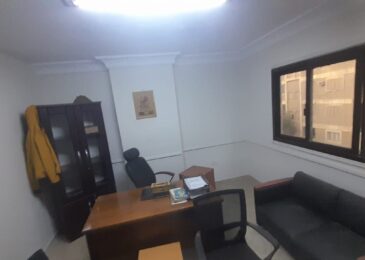 غرفة مشتركة فى الدقى فى مكتب 200م .