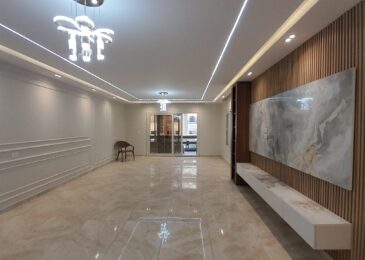 شقة للبيع في المهندسين  150م في شارع سوريا الرئيسي ( تشطيب حديث ) .