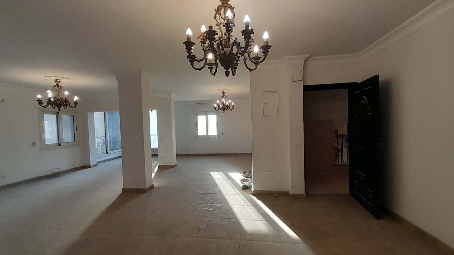 شقة للبيع في المهندسين 140م شارع جامعة الدول الرئيسي موقع متميز .