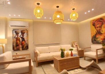 شقة  مفروشة للبيع  بالتقسيط في العجوزة 140م قرب مطعم نعمه تشطيب فاخر ( أول سكن )