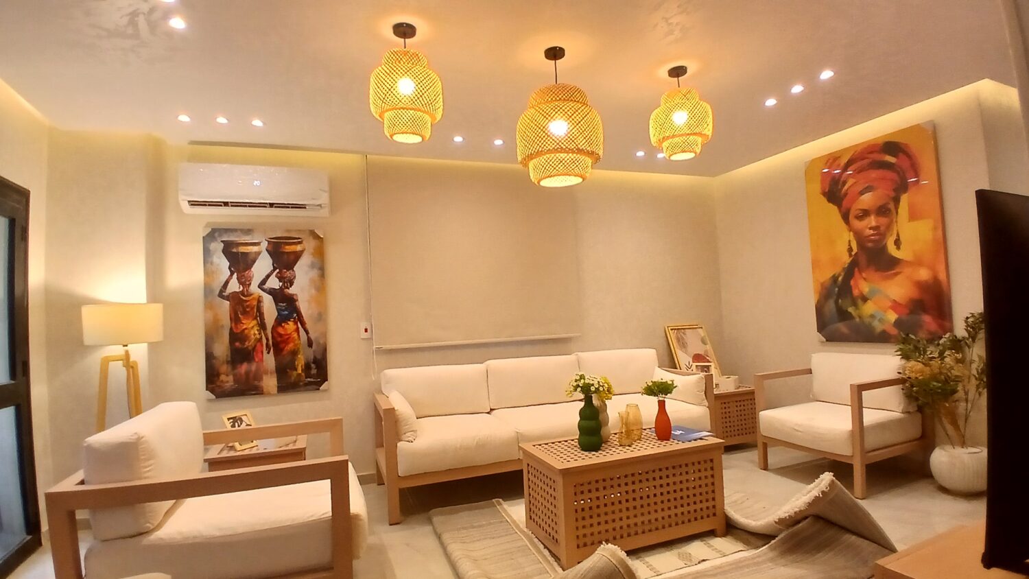 شقة مفروشة للبيع بالتقسيط في العجوزة 140م قرب مطعم نعمه تشطيب فاخر ( أول سكن ) .