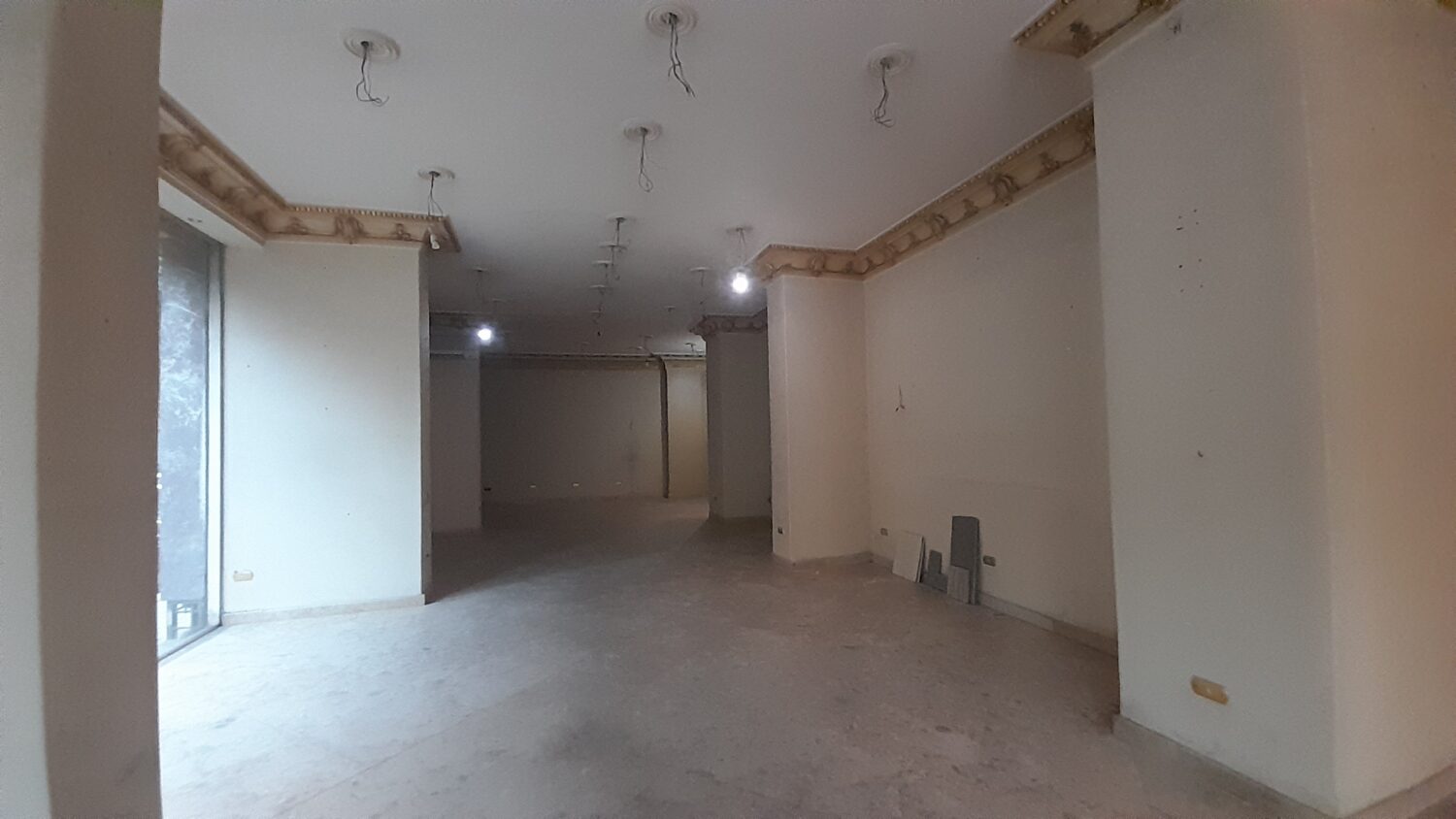 محل للإيجار في المهندسين 200م يصلح لكافة الأنشطة في شارع رئيسي موقع مميز .