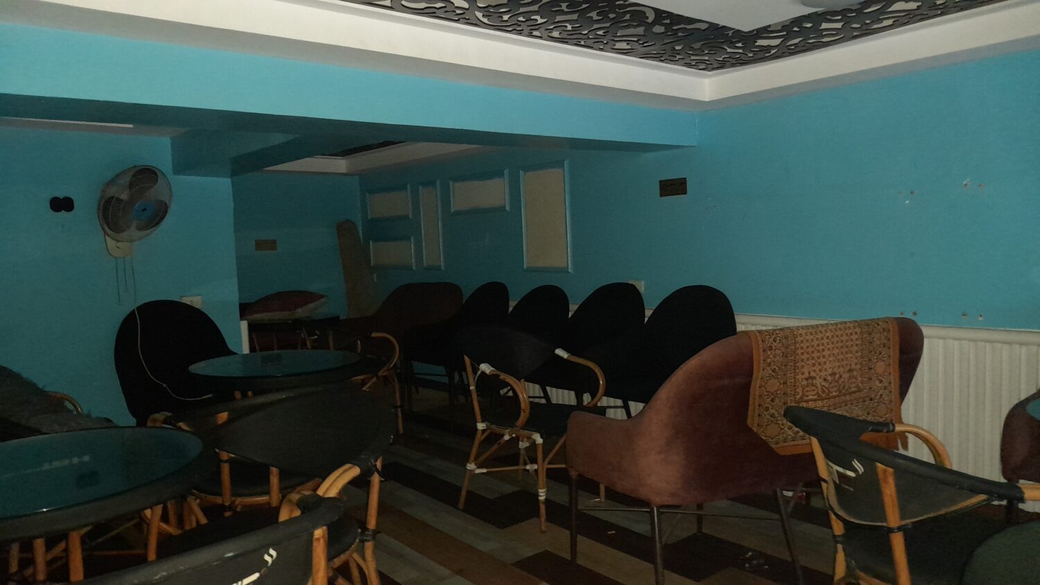 محل للإيجار في المهندسين 65م تفرعات شارع شهاب الرئيسي .