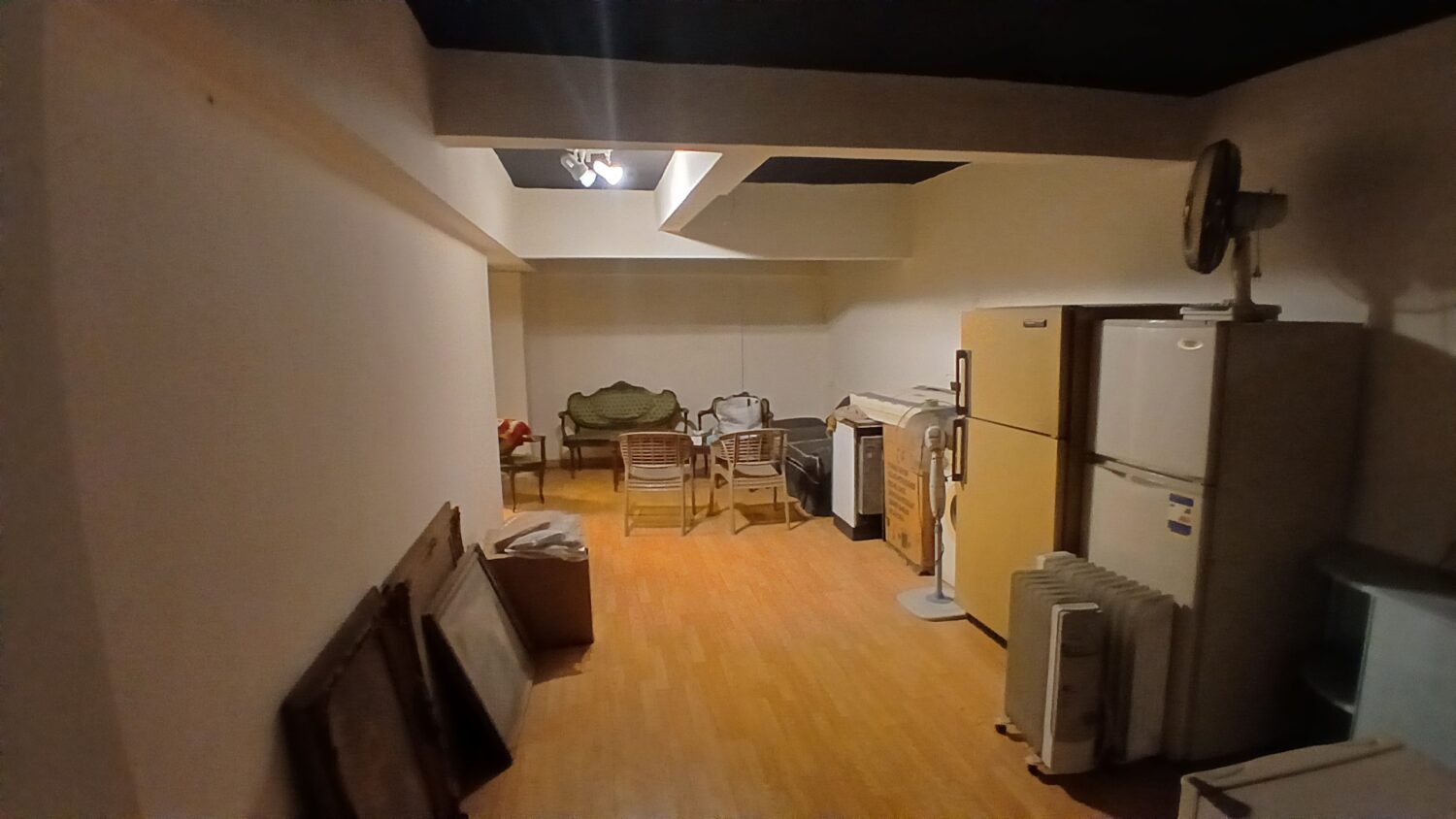 محل للبيع في المهندسين 150م في شارع رئيسى سوبر لوكس .