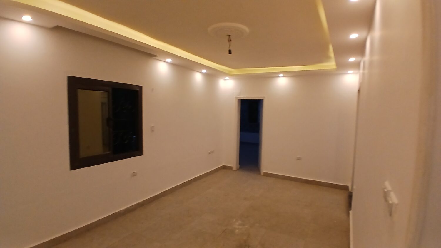 شقة للبيع في العجوزة 165م تفرعات شارع الدكتور محمد شاهين موقع مميز .