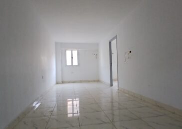 مكتب للإيجار في الدقى 80م قرب نادى الصيد موقع مميز برج إدارى   