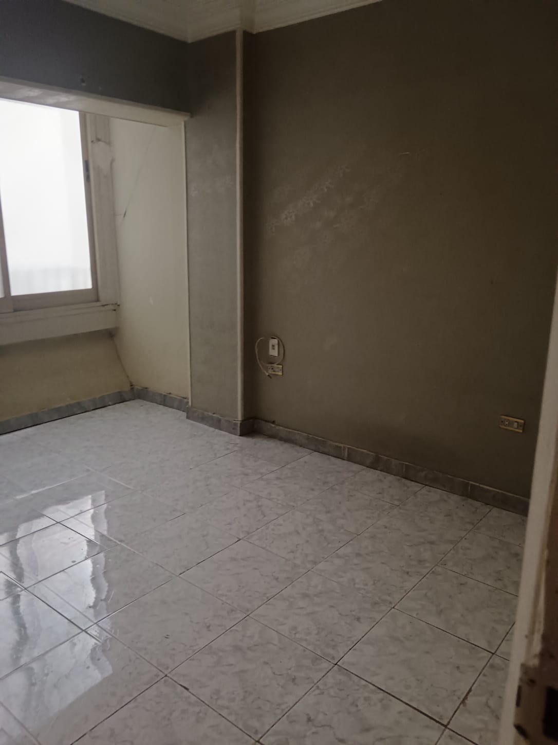 شقة للبيع فى المهندسين 100م تفرعات البطل أحمد عبد العزيز سوبر لوكس .