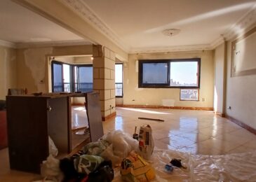 شقة للبيع  فى المهندسين 160م شارع السودان الرئيسى غير مجروحة