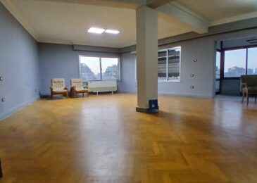 شقة للبيع في الدقى 290م فى شارع فينى الرئيسى و كأنك فى الزمالك ( تشطيب مجدد )