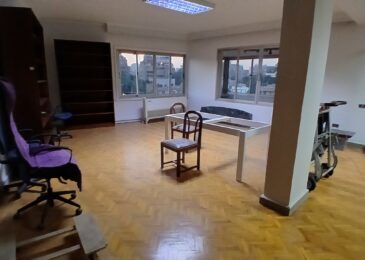 شقة للبيع في الدقى 290م فى شارع فينى الرئيسى و كأنك فى الزمالك ( تشطيب مجدد ) 