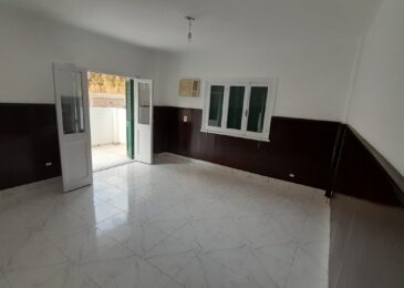 شقة للبيع في الدقى 95م قرب  شارع الدقى الرئيسى ببلكونة كبيرة لقطة ومسجلة