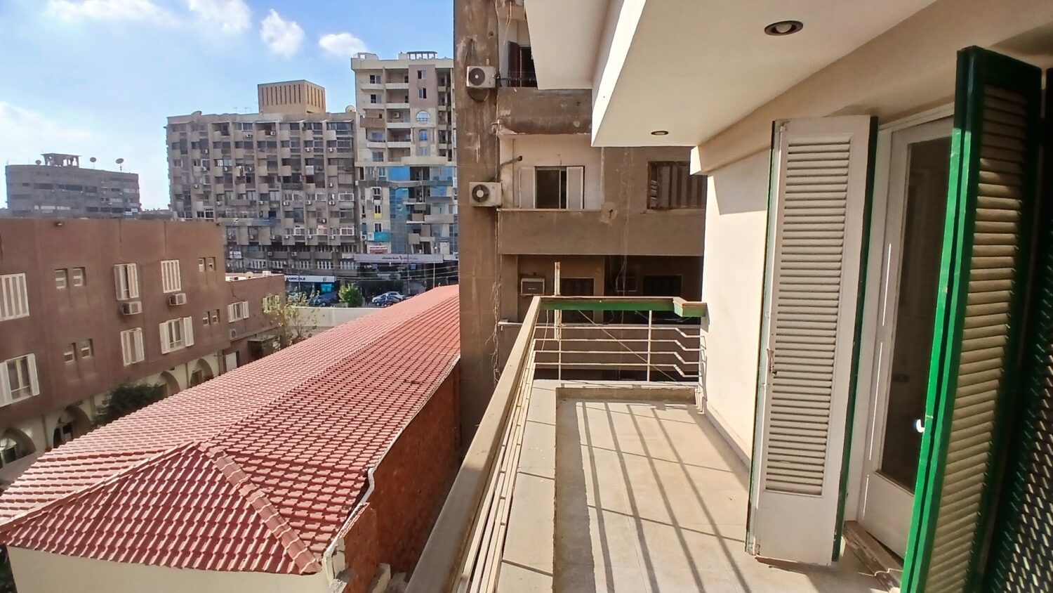 مكتب للإيجار في مصر الجديدة قرب ميدان سانت فاطيمة 140م برخصة إدارى برايم لوكيشن .