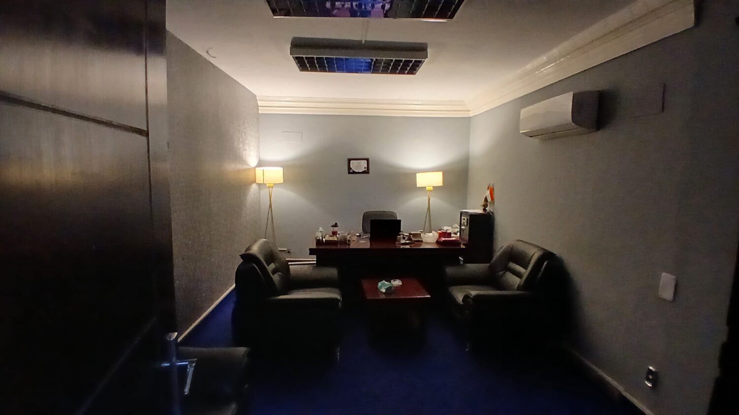 مكتب للإيجار في مصر الجديدة قرب ميدان سانت فاطيمة 465م برخصة إدارى برايم لوكيشن .