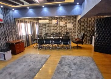 مكتب للإيجار في مصر الجديدة  قرب ميدان سانت فاطيمة 465م برخصة إدارى   