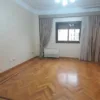 مكتب للإيجار فى المهندسين 150م شارع جامعة الدول الرئيسى ( موقع ممتاز ) .